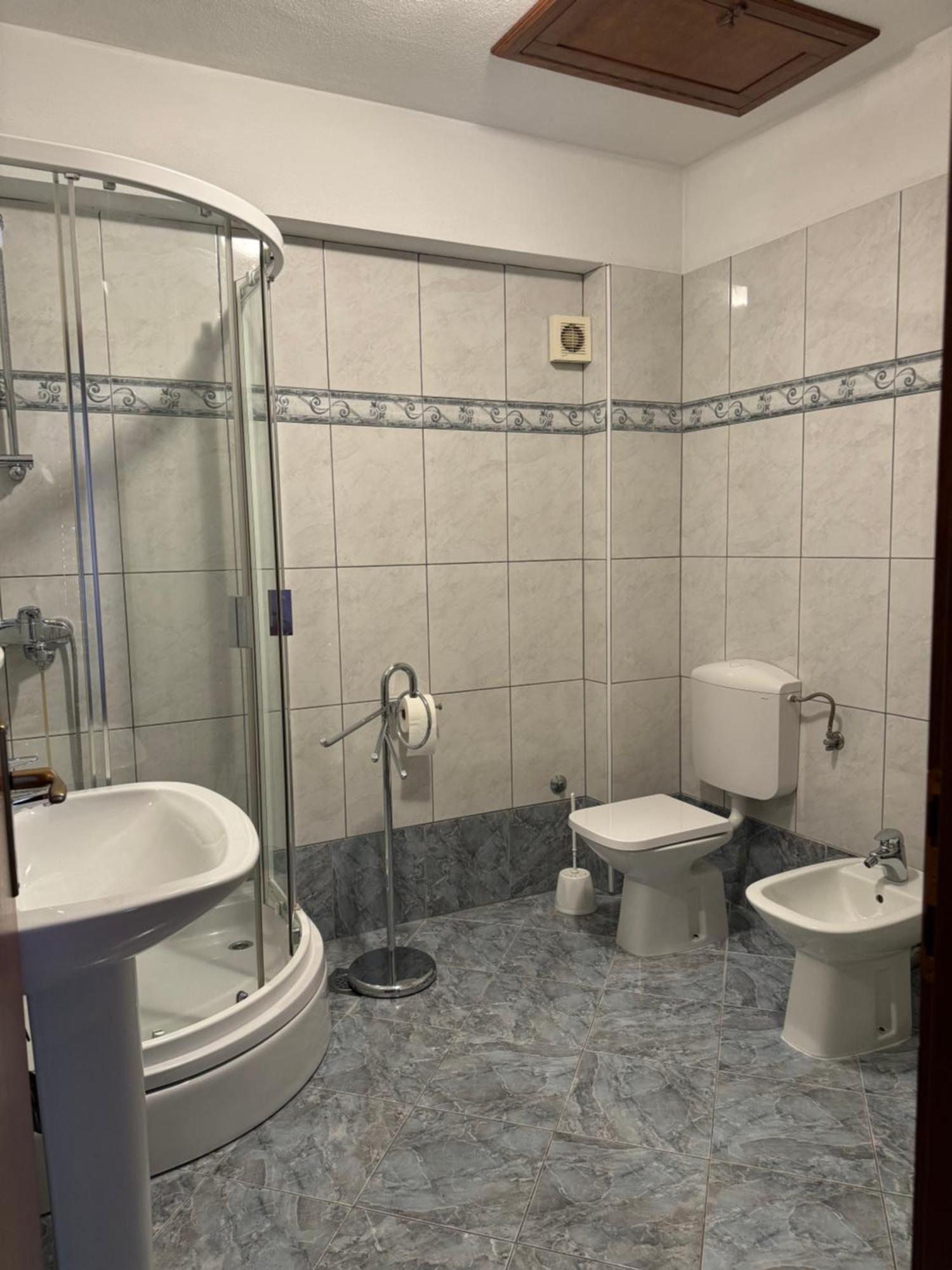 קריקווניצה Apartment Tea Katnic מראה חיצוני תמונה